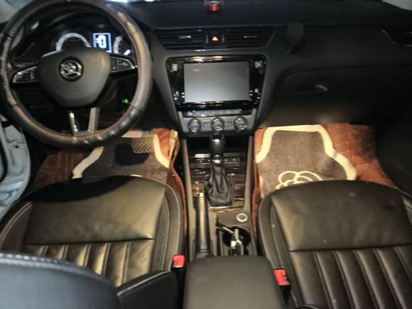 [南昌·赣A] 二手斯柯达明锐2018款 TSI280 DSG旗舰版