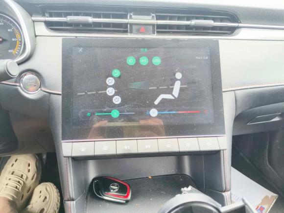 [上海·沪A] 二手名爵名爵6新能源2020款 1.5T 混动领潮风尚版