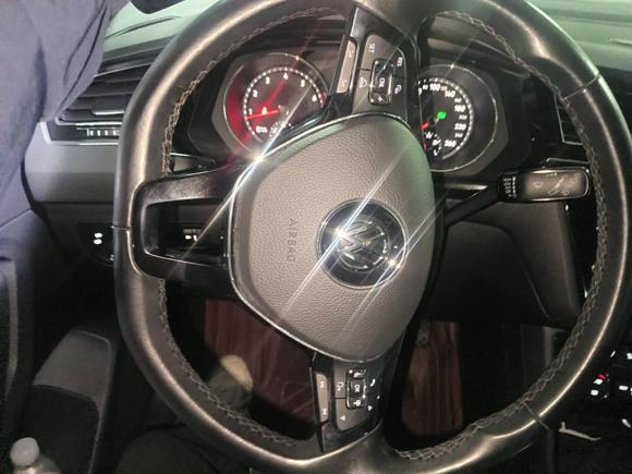 [上海·渝A] 二手大众途观L2018款 330TSI 自动两驱豪华版