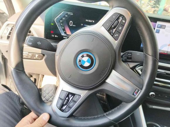 [上海·沪A] 二手宝马宝马i32023款 eDrive 40 L 曜夜运动套装