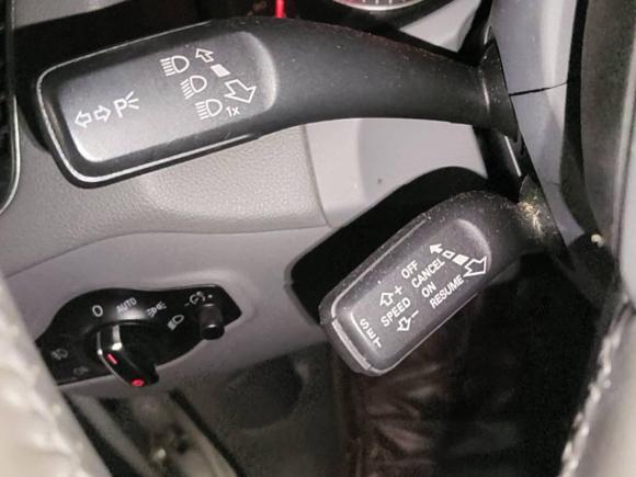 [深圳·粤B] 二手奥迪奥迪Q52012款 2.0TFSI 技术型