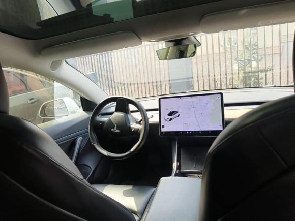 [青岛·鲁F] 二手特斯拉Model 32019款 标准续航后驱升级版