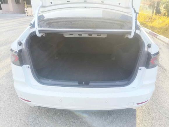 [上海·沪A] 二手威马汽车威马E.52021款 500 即客行