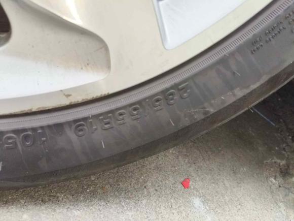 [佛山·粤E] 二手奥迪奥迪Q52017款 Plus 40 TFSI 进取型