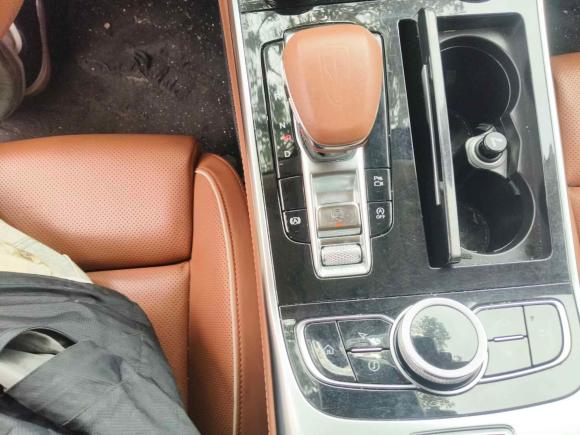 [金华·浙G] 二手红旗红旗H92020款 2.0T 智联旗享版