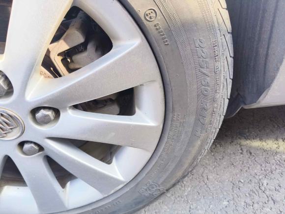 [合肥·皖A] 二手别克别克GL82011款 2.4L LT豪华商务行政版