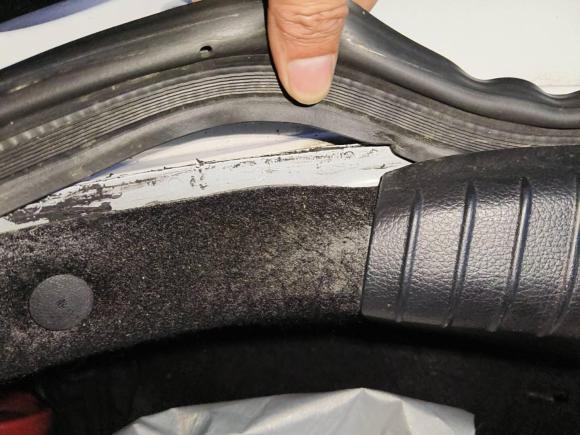 [深圳·粤B] 二手起亚起亚K32013款 1.6L 自动DLX