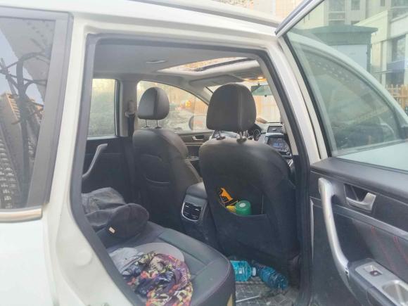 [济南·鲁A] 二手哈弗哈弗M62019款 1.5T 手动两驱精英型 国VI