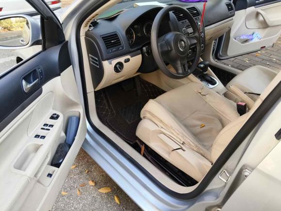 [无锡·苏B] 二手大众速腾2011款 1.6L 自动时尚型