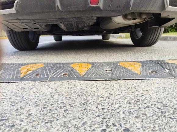 [上海·浙F] 二手长安逸动2024款 1.5T GDI自动 尊贵型