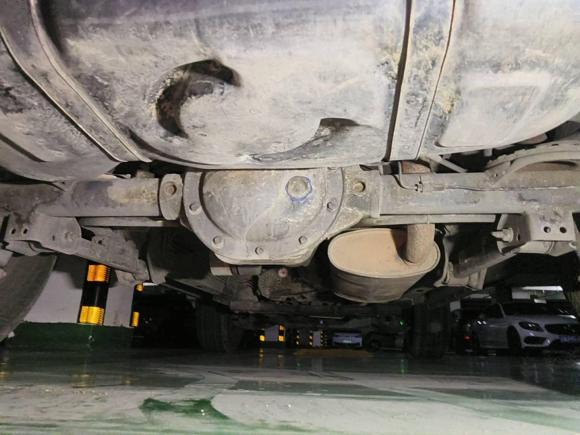 [成都·川G] 二手Jeep自由人2004款 3.7L