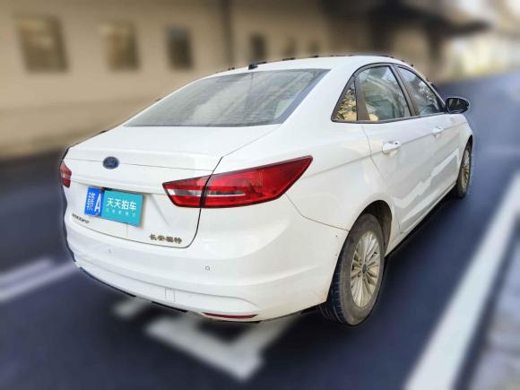 [南昌·赣A] 二手福特福睿斯2015款 1.5L 手动舒适型