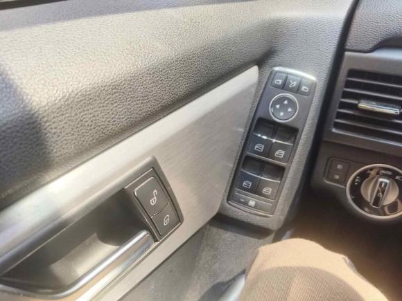 [金华·浙G] 二手奔驰奔驰GLK级2011款 GLK 300 4MATIC 动感型