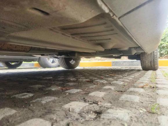 [上海·浙C] 二手标致标致30082013款 2.0L 自动经典版