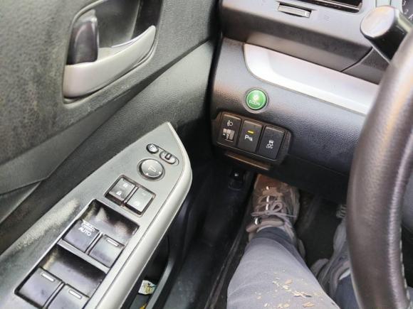 [西安·陕A] 二手本田本田CR-V2013款 2.4L 两驱豪华版