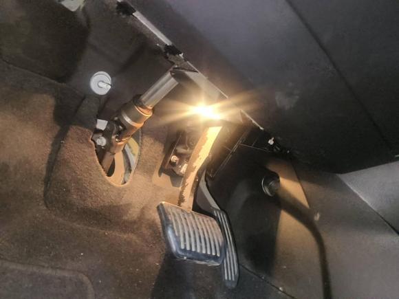 [宁波·浙B] 二手路虎神行者22013款 2.2T SD4 SE柴油版