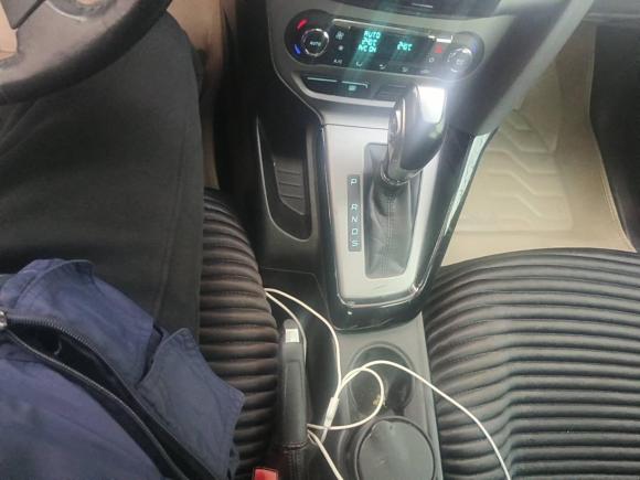 [合肥·皖A] 二手福特福克斯2012款 三厢 1.6L 自动风尚型