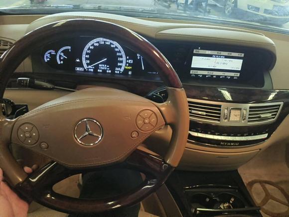 [成都·川A] 二手奔驰奔驰S级2012款 S 400 L HYBRID Grand Edition