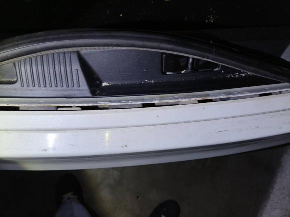 [深圳·粤B] 二手雪铁龙雪铁龙C4L2015款 1.8L 自动豪华版