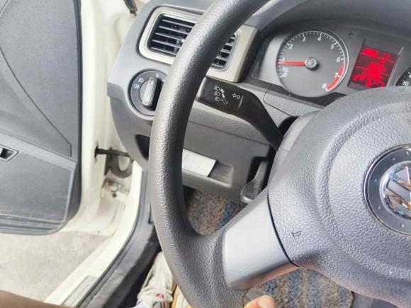 [上海·沪K] 二手大众桑塔纳2015款 1.6L 自动舒适版