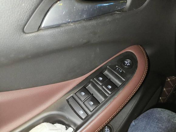 [武汉·鄂W] 二手别克昂科威2017款 28T 四驱精英型