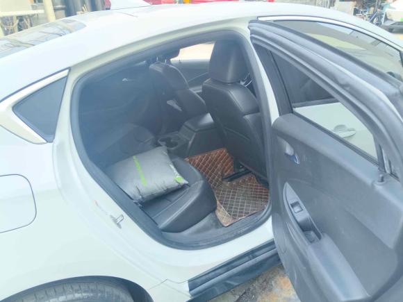 [上海·沪A] 二手别克VELITE 52017款 时尚增程型