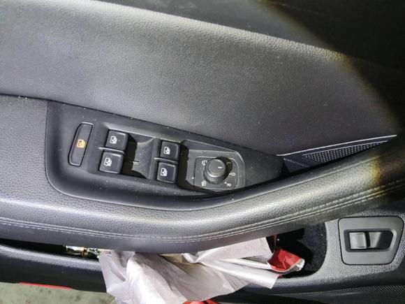 [金华·浙G] 二手大众蔚揽2017款 380TSI 两驱舒行版