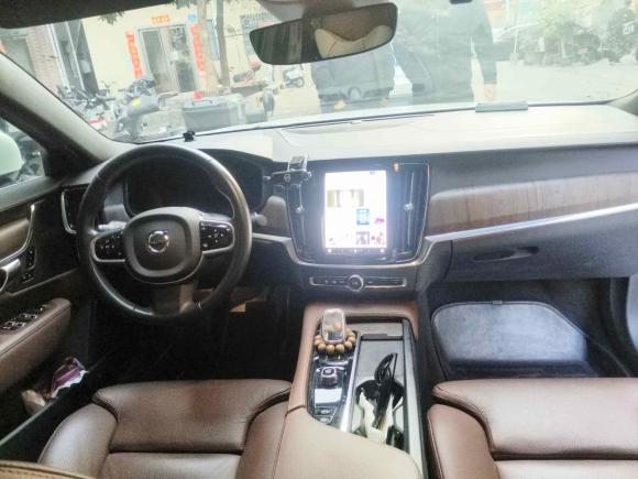 [广州·粤A] 二手沃尔沃沃尔沃S902022款 B5 智远豪华版