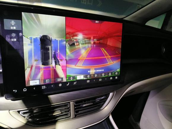 [上海·沪A] 二手腾势腾势D92024款 DM-i 1050 尊享型