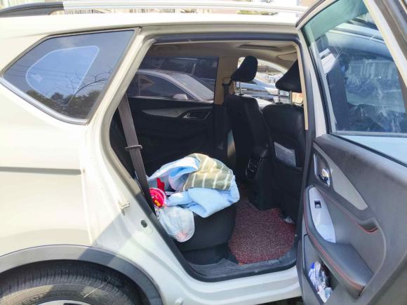 [上海·沪G] 二手宝骏宝骏5602015款 1.8L 手动豪华型