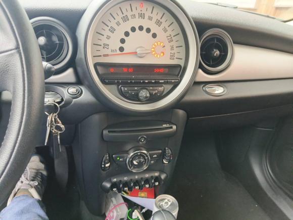 [上海·沪A] 二手MINIMINI2011款 1.6L COOPER Fun