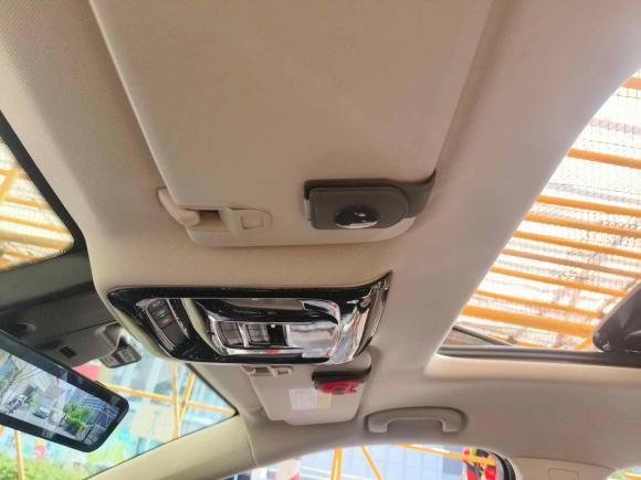 [上海·苏U] 二手别克昂科威Plus2022款 昂科威Plus 652T 五座四驱豪华型