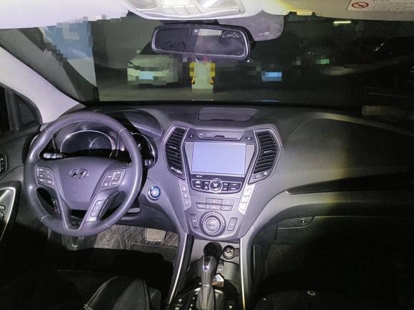 [济南·鲁A] 二手现代格越2013款 2.2T 7座四驱旗舰版