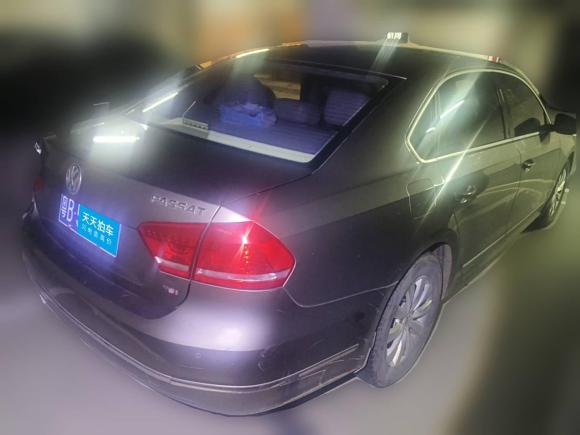 [深圳·粤B] 二手大众帕萨特2013款 1.8TSI DSG尊荣版