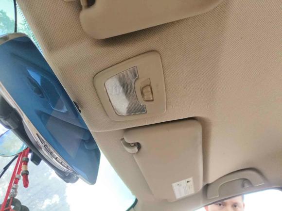 [无锡·苏B] 二手宝骏宝骏7302016款 1.5L 手动舒适型 7座 国V