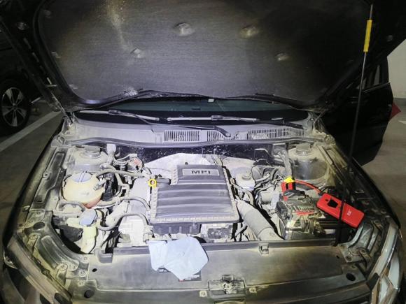 [青岛·鲁B] 二手大众朗逸2013款 改款经典 1.6L 手动舒适版