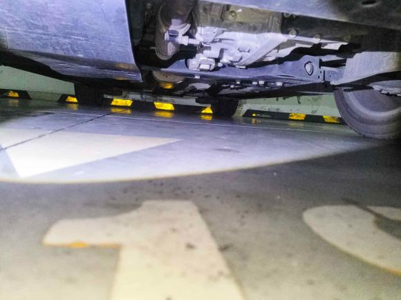 [深圳·粤L] 二手标致标致4082015款 1.2T 自动豪华版