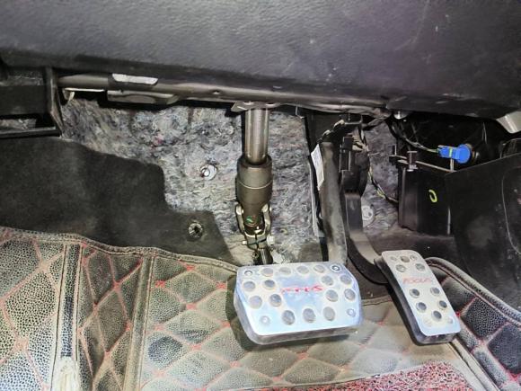 [济南·鲁A] 二手福特福克斯2015款 两厢 1.6L 自动风尚型