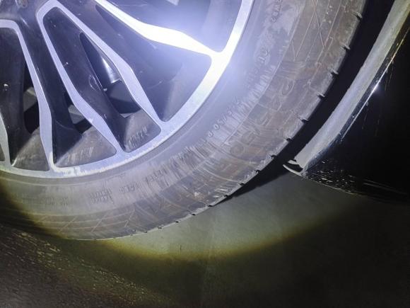 [上海·沪A] 二手奔驰奔驰V级2018款 V 260 L 尊贵加长版 国VI