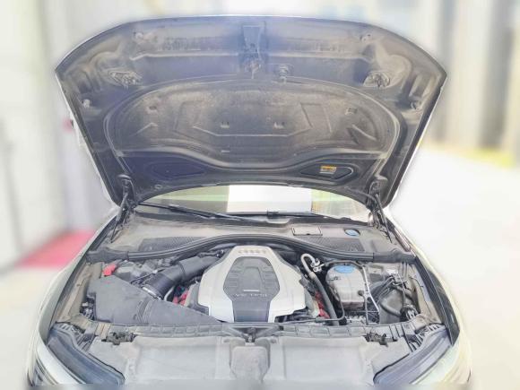 [南京·苏A] 二手奥迪奥迪A6L2017款 45 TFSI quattro 运动型