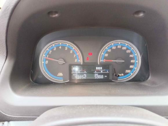 [广州·粤P] 二手宝骏宝骏7302014款 1.5L 手动舒适ESP版 7座