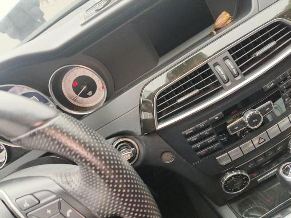 [成都·川A] 二手奔驰奔驰C级2011款 C 260 CGI 时尚型