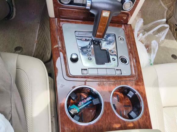 [成都·川G] 二手大众辉腾2009款 3.6L V6 5座加长舒适版