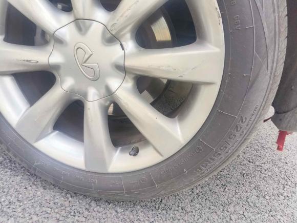 [嘉兴·浙F] 二手英菲尼迪英菲尼迪QX502015款 2.5L 悦享版