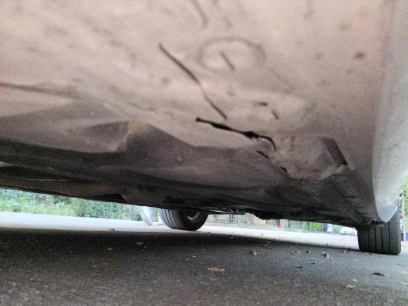 [佛山·粤E] 二手奔驰奔驰E级2010款 E 200 CGI 优雅型