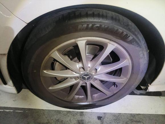 [南昌·赣A] 二手奔驰奔驰A级2021款 A 200 L 运动轿车时尚型