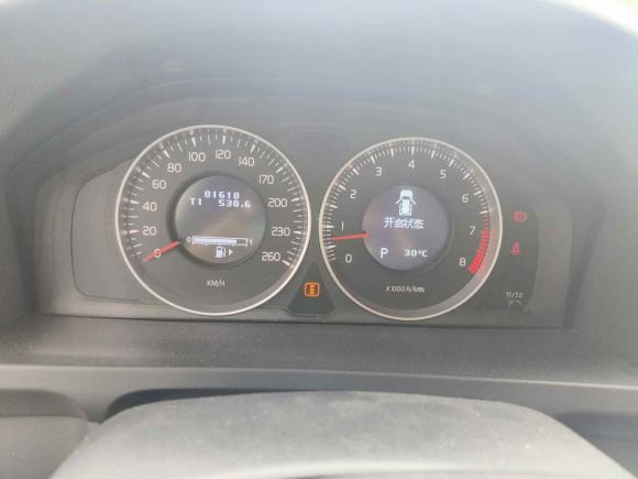 [无锡·苏B] 二手沃尔沃沃尔沃V602013款 T5 舒适版