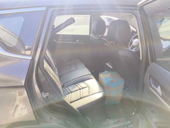 [武汉·鄂A] 二手东风风神东风风神AX72015款 2.0L 自动智逸型