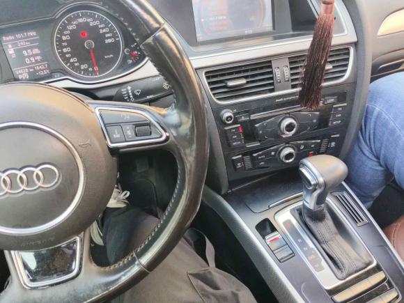 [台州·浙J] 二手奥迪奥迪A4L2013款 35 TFSI 自动标准型