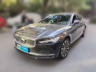沃尔沃沃尔沃S90插电式混动2023款 T8插电式混合动力 四驱长续航智逸豪华版